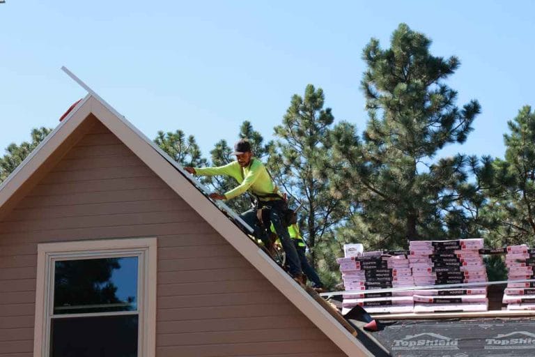 Colorado Springs experienced roof repair and replacement experts